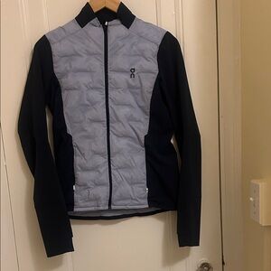 On Running Climate Jacket Navy Blue and Light Blue Quilted Performance Jacket